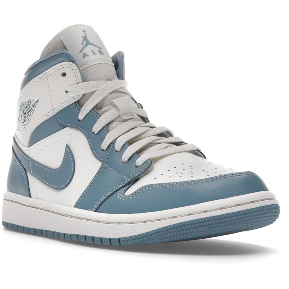 Miniatyrbild av Air Jordan 1 Mid UNC 2022 2