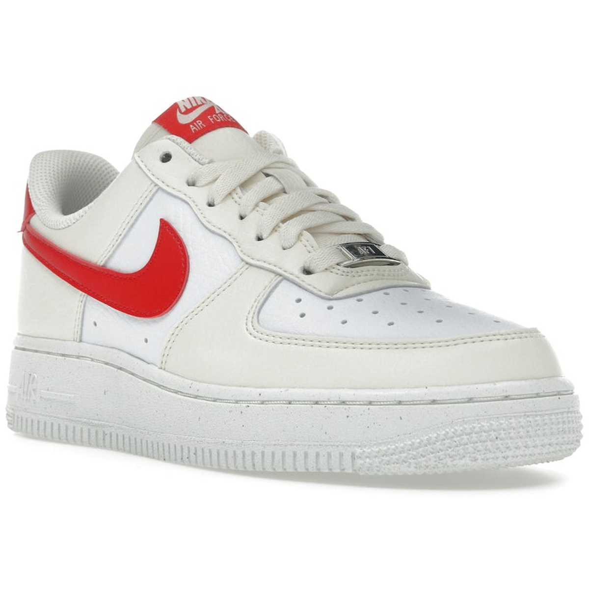 Miniatyrbild av Nike Air Force 1 Low 07 Next Nature Pale Ivory University Red 2