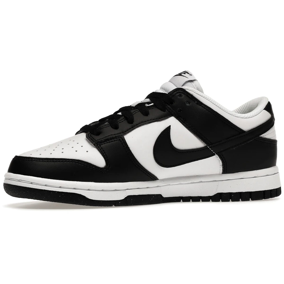 Miniatyrbild av Nike Dunk Low Next Nature Black White 3