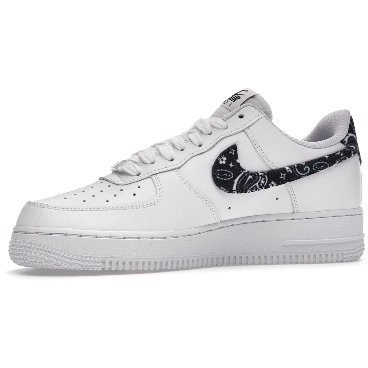 Miniatyrbild av Nike Air Force 1 Low '07 Essential White Black Paisley 3