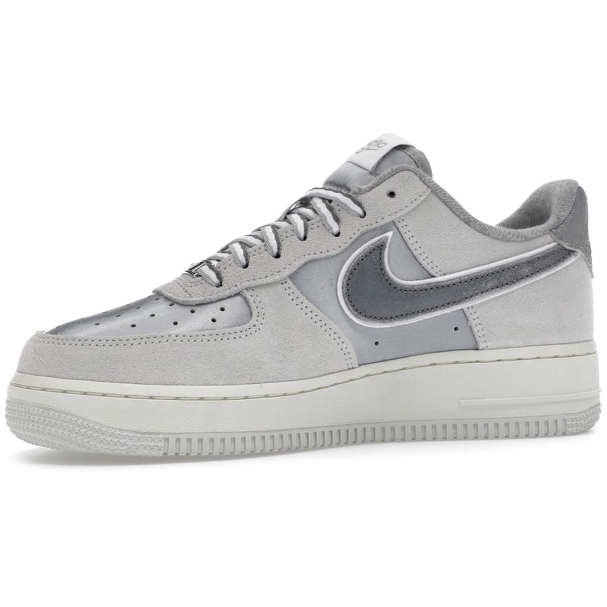 Miniatyrbild av Nike Air Force 1 Low Athletic Club Grey 3