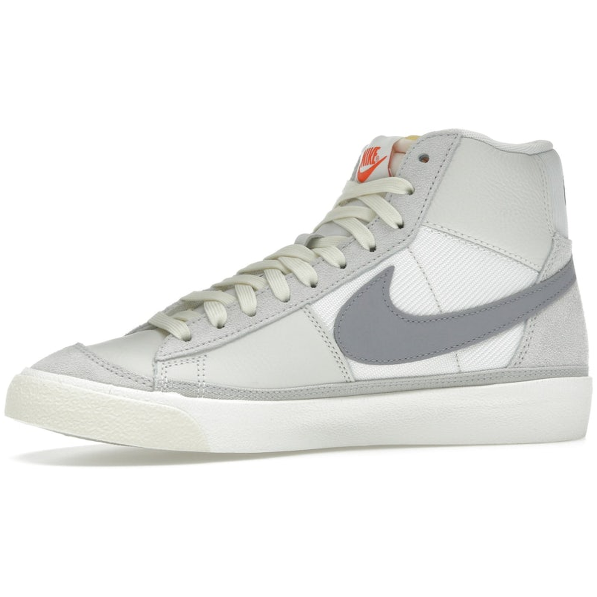 Miniatyrbild av Nike Blazer Mid 77 Pro Club White Cement Grey 3
