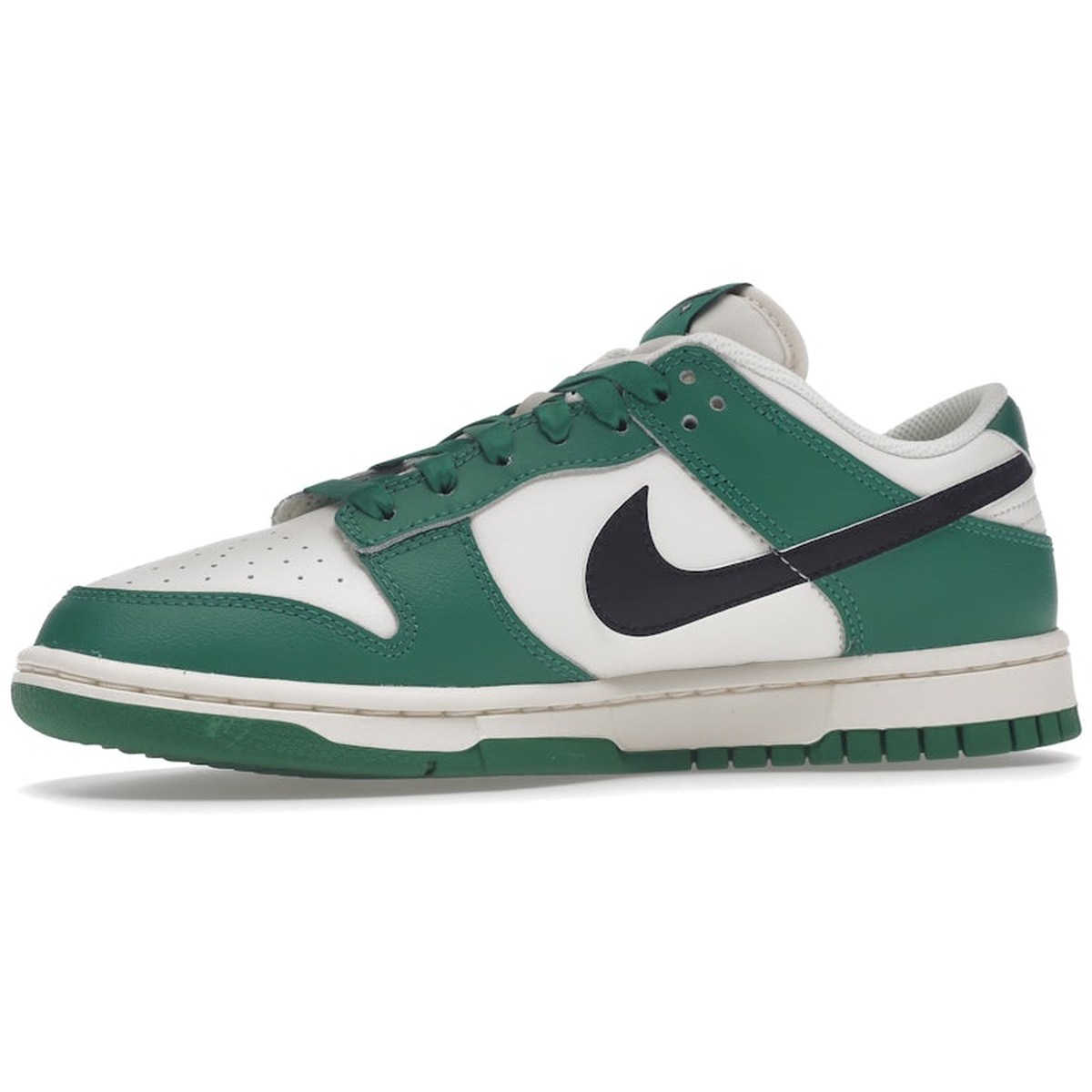 Miniatyrbild av Nike Dunk Low SE Lottery Pack Malachite Green 3