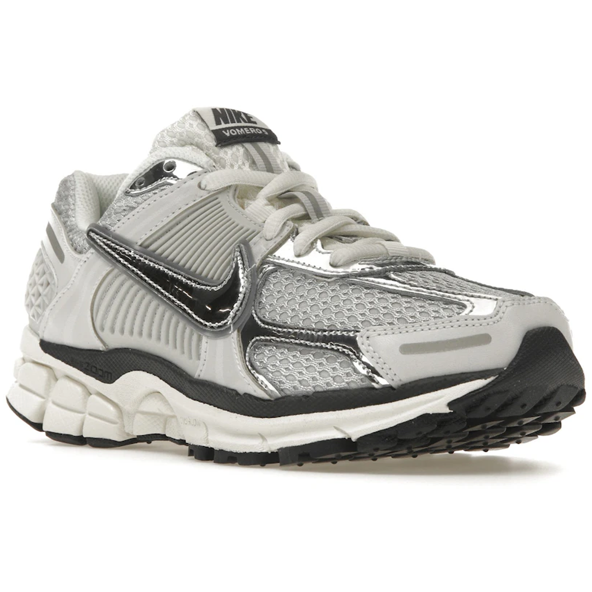 Miniatyrbild av Nike Zoom Vomero 5 Photon Dust Metallic Silver 2