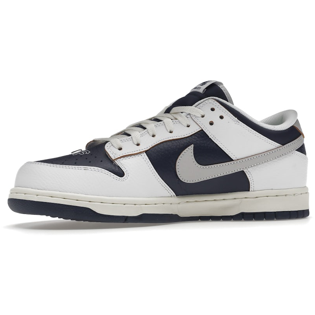 Miniatyrbild av Nike SB Dunk Low HUF New York City 3