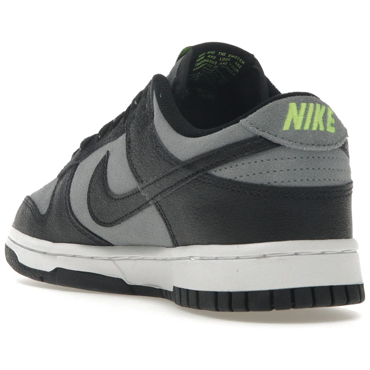 Miniatyrbild av Nike Dunk Low Black Cool Grey Volt Mini Swoosh 4
