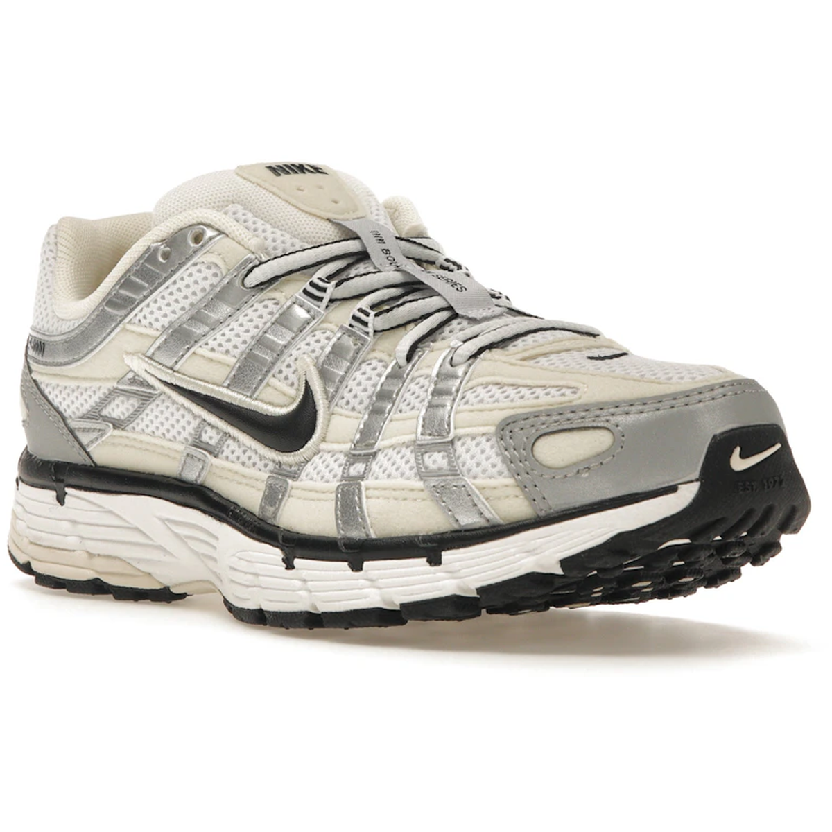 Miniatyrbild av Nike P-6000 Coconut Milk Metallic Silver 2