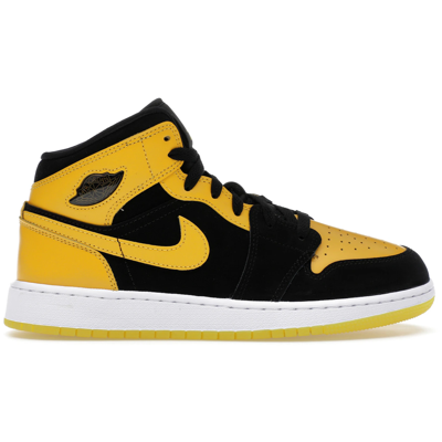 Jordan 1 Mid SE New Love 