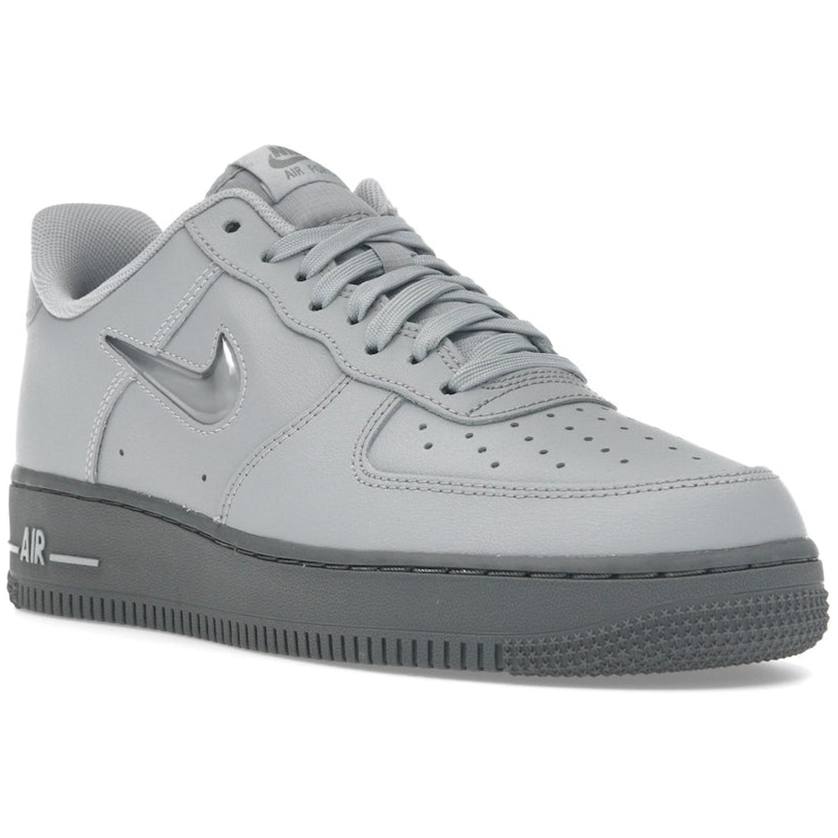 Miniatyrbild av Nike Air Force 1 Low 07 Jewel Wolf Grey 2