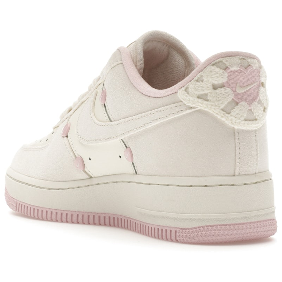 Miniatyrbild av Nike Air Force 1 '07 LX Valentine's Day 4
