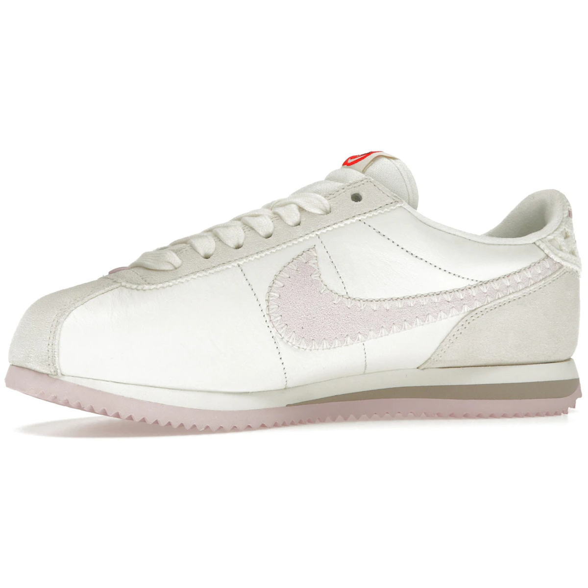 Miniatyrbild av Nike Cortez Valentine's Day (2025) 3