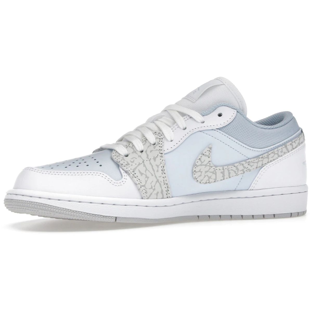 Miniatyrbild av Air Jordan 1 Low SE Blue Tint Elephant Print 3
