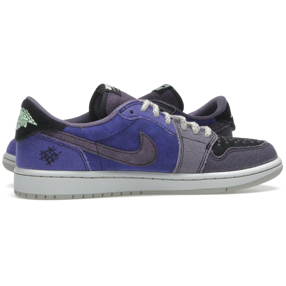 Miniatyrbild av Air Jordan 1 Retro Low OG Zion Williamson Voodoo Alternate 3