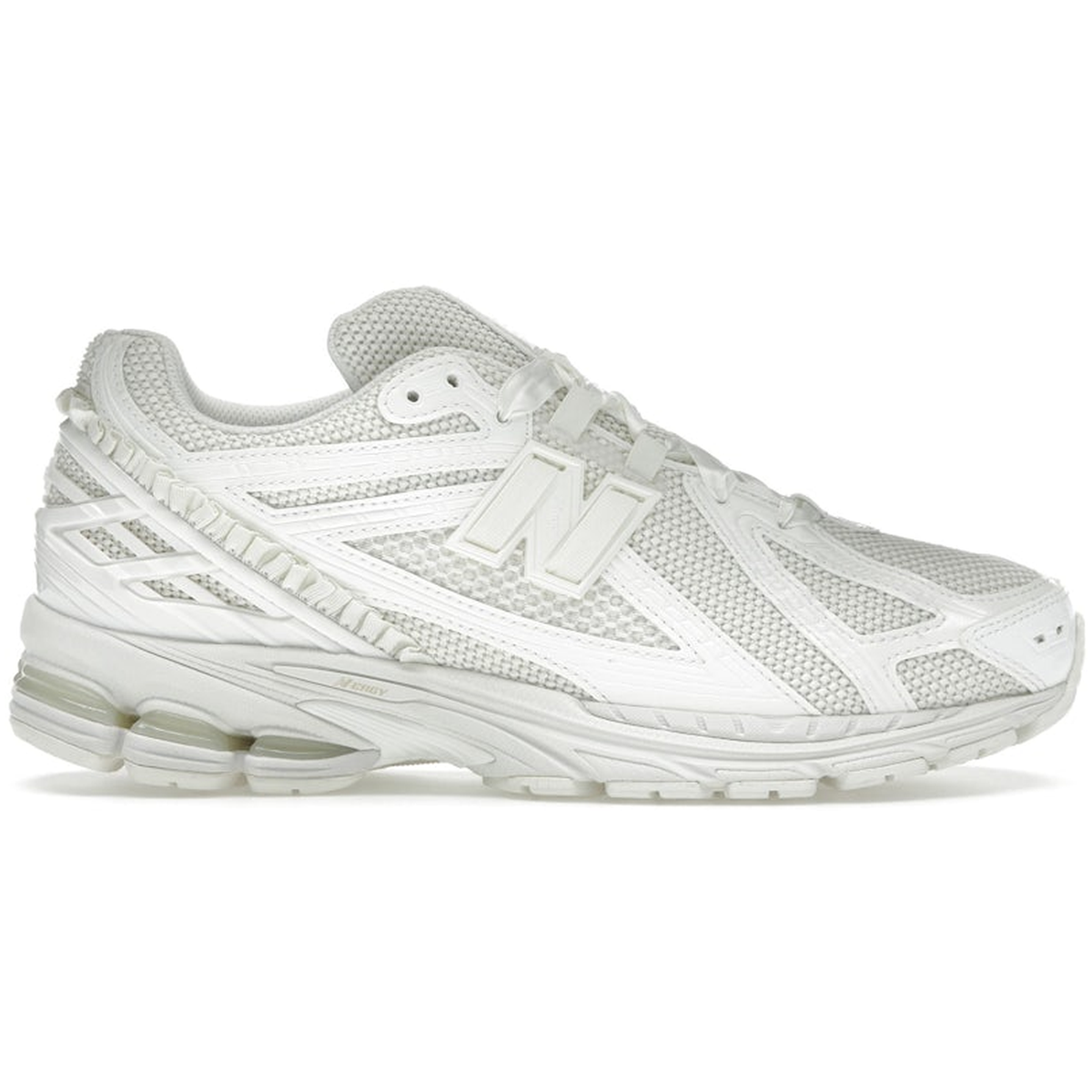 New Balance 1906R Triple White Frill