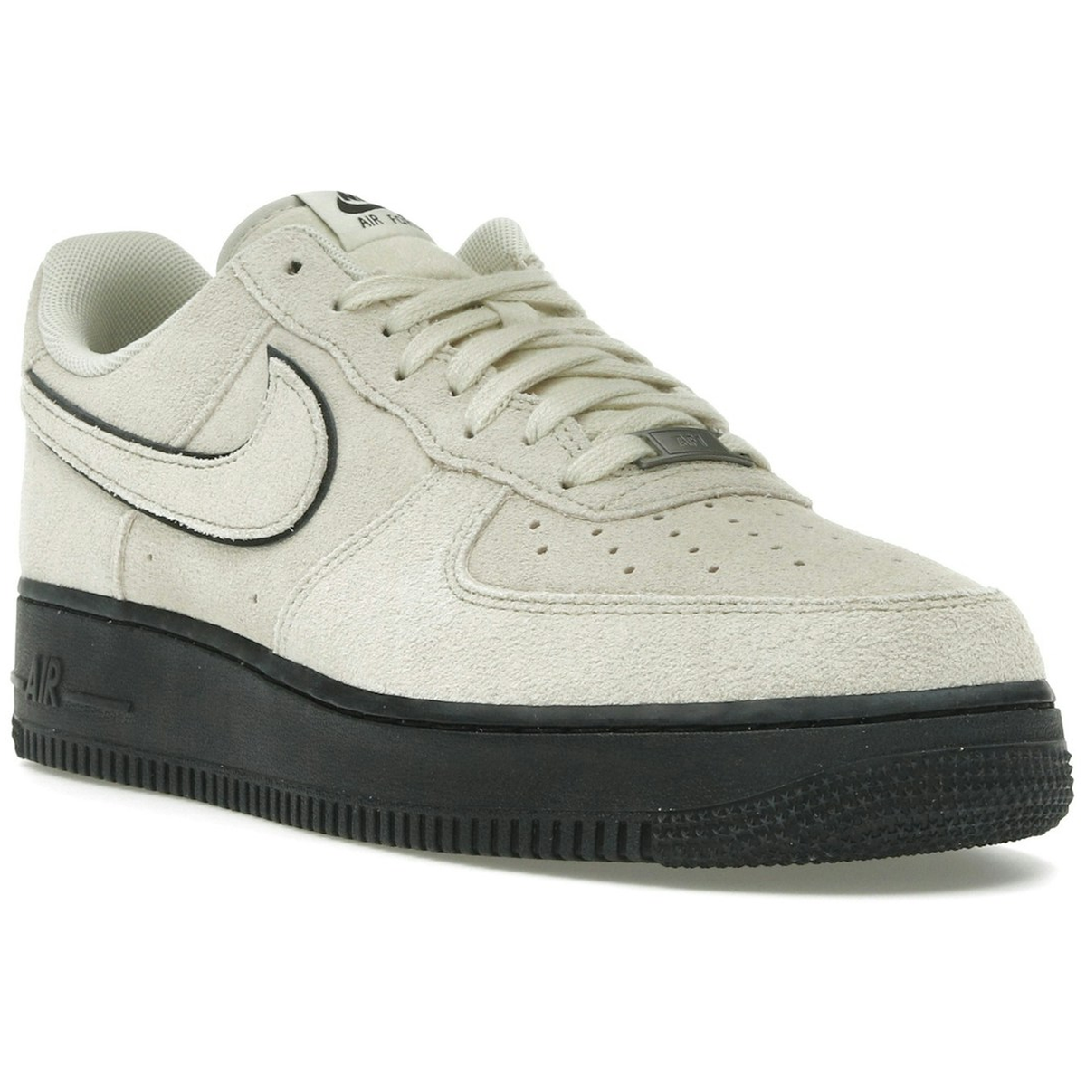 Miniatyrbild av Nike Air Force 1 07 LV8 Light Khaki Black 2