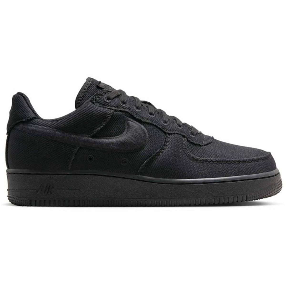 Miniatyrbild av Nike Air Force 1 Low Triple Black Canvas 4