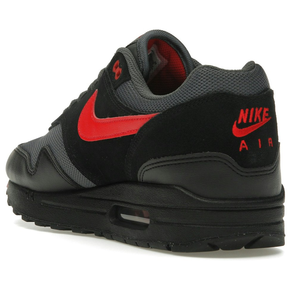 Miniatyrbild av Nike Air Max 1 Essential Vamps 4