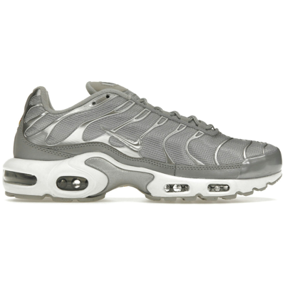 Nike Air Max Plus Metallic Silver