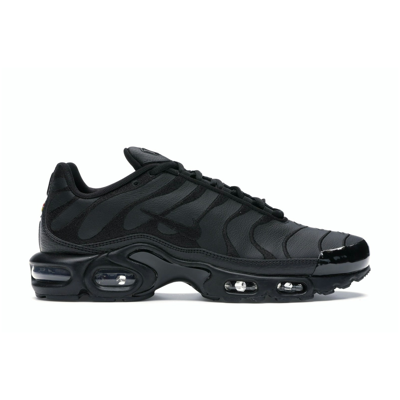 Nike Air Max Plus Triple Black Leather
