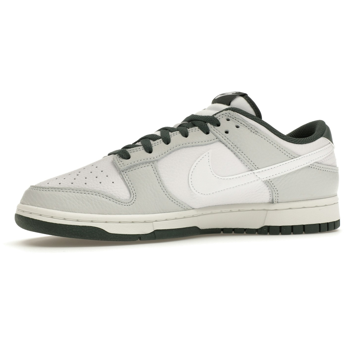 Miniatyrbild av Nike Dunk Low Photon Dust Vintage Green 3