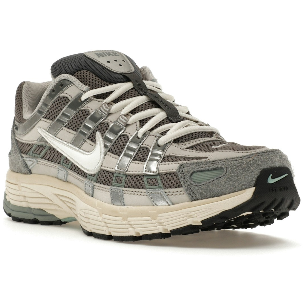 Miniatyrbild av Nike P-6000 Flat Pewter 2