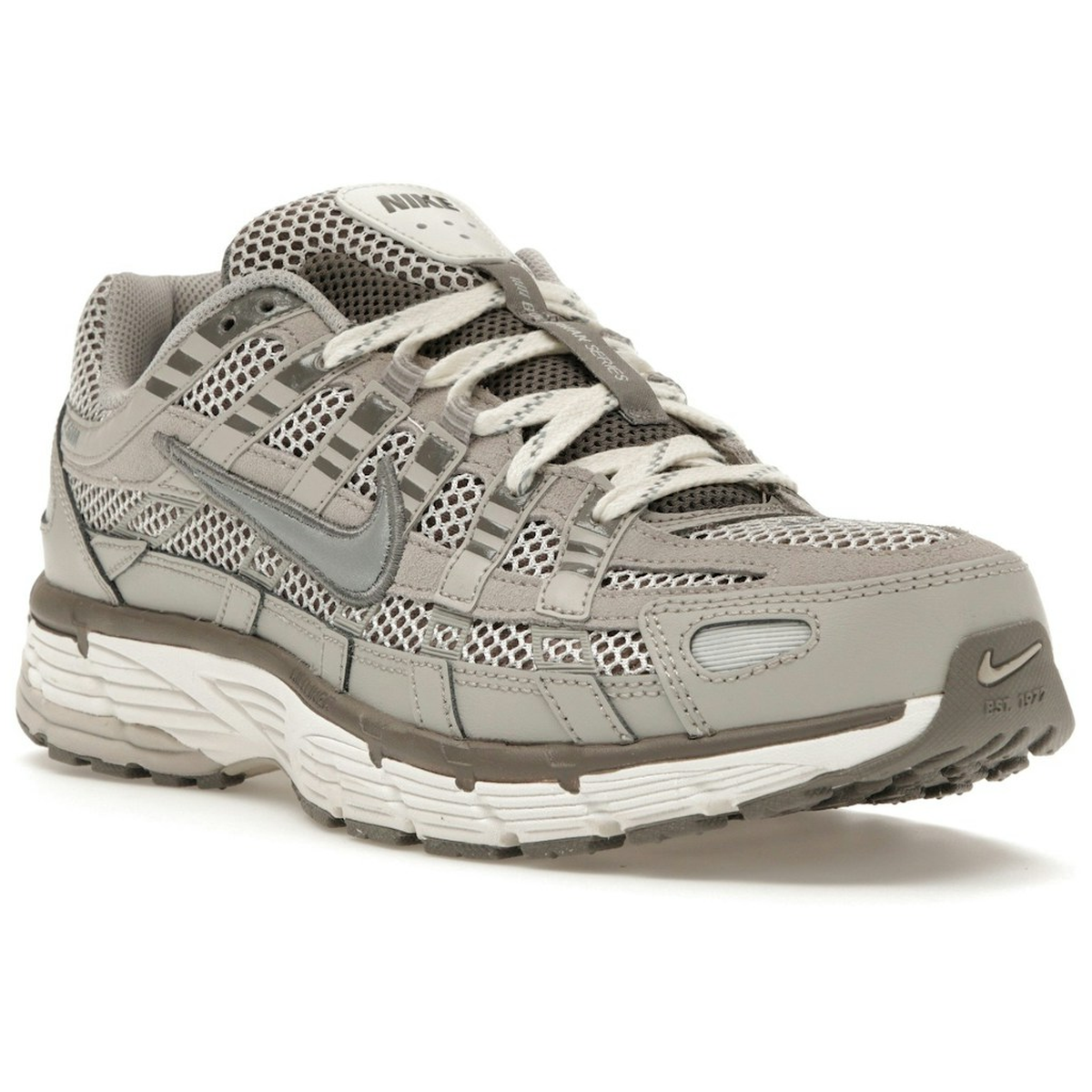 Miniatyrbild av Nike P-6000 Light Iron Ore 2